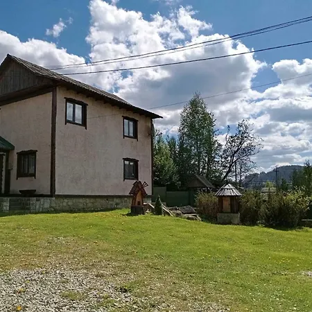 Dobryi Hutsul Nyaraló *